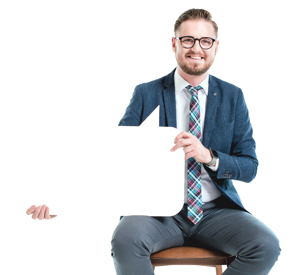 Kontakt Foto: Person sitzt auf Stuhl mit einem Schild in der Hand. darauf enthalten sind die Kontaktdaten